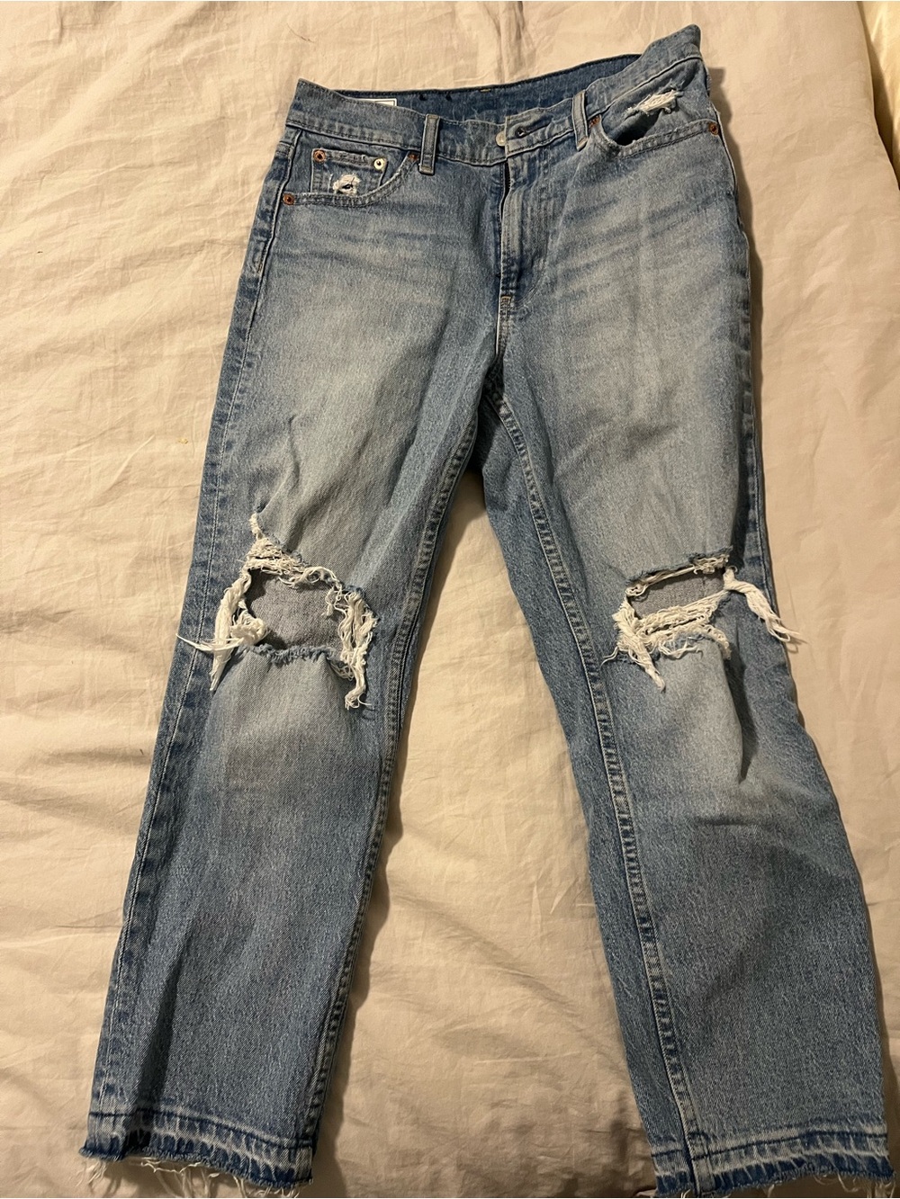 Classic Light Blue Distressed Women's Jeans GAP